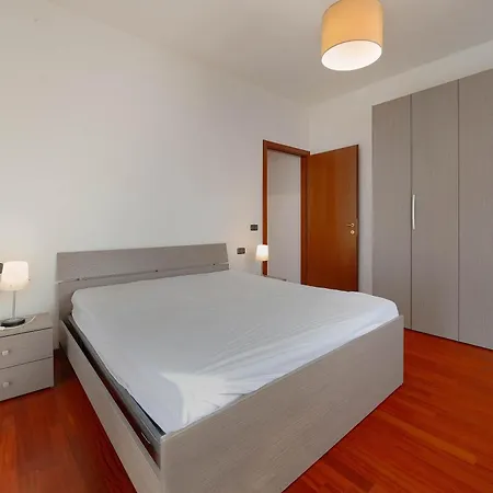 Apartman Casa Laura, *