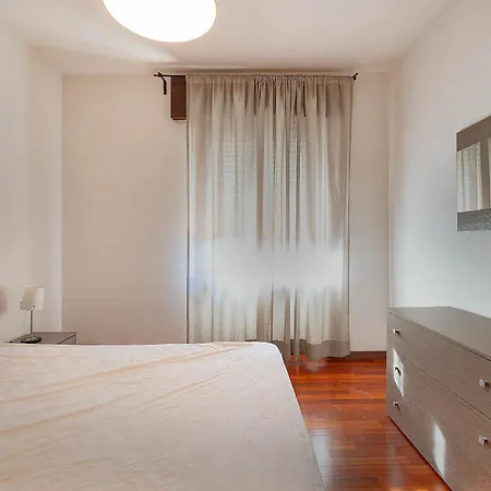 Casa Laura, *